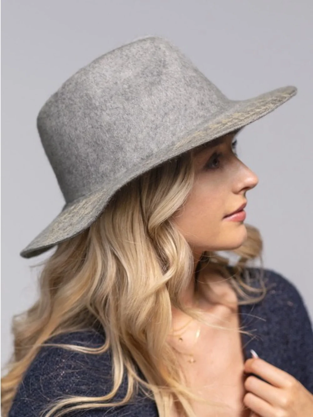 Classic Gray Wide-Brim Wool Felt Hat - Womens Accessory